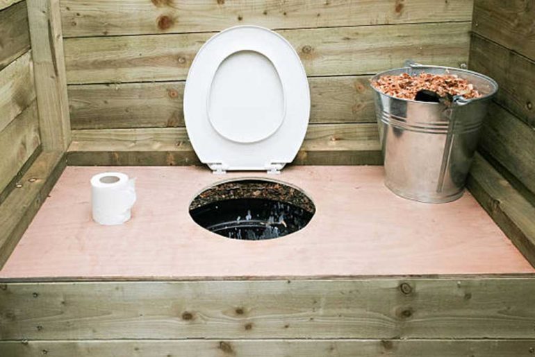 how-to-use-a-compost-toilet